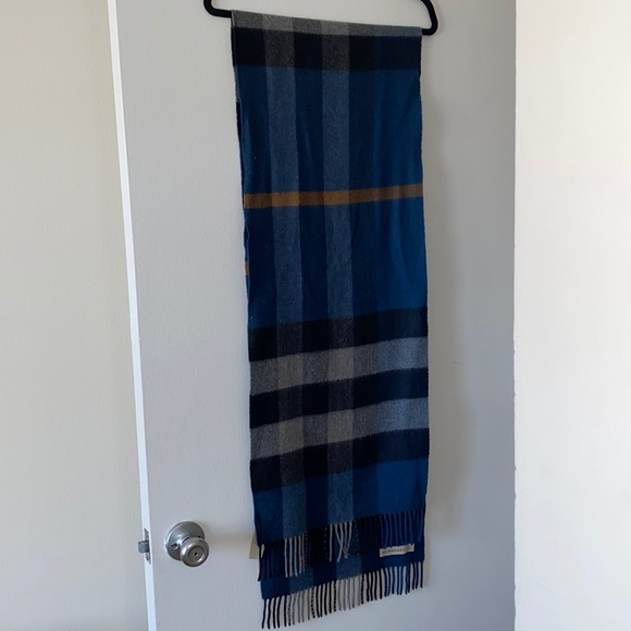 Burberry Other - Men’s Burberry Check Cashmere Scarf